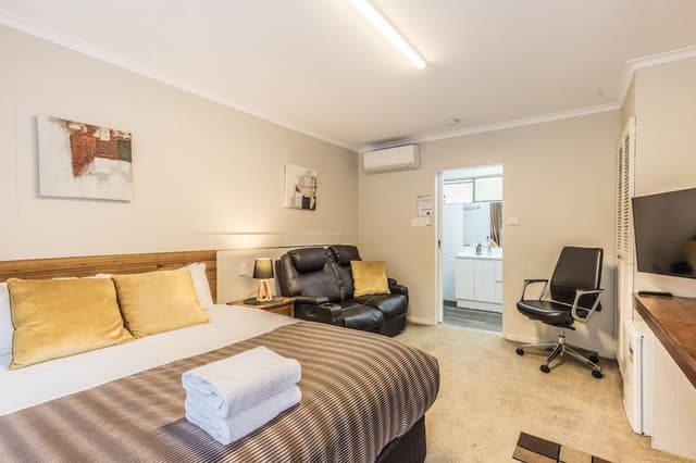 King Suite