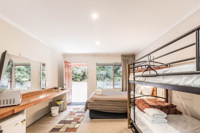 Family Suite, 1 Bedroom, Non Smoking, Kitchenette