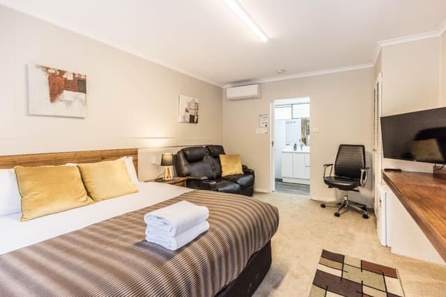King Suite