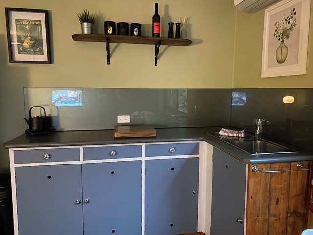 Texada 1 Bedroom