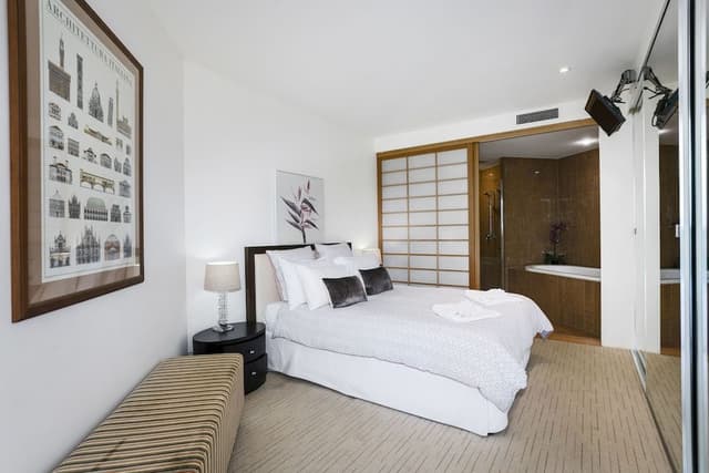 3 Bedroom Swim Up Apartment