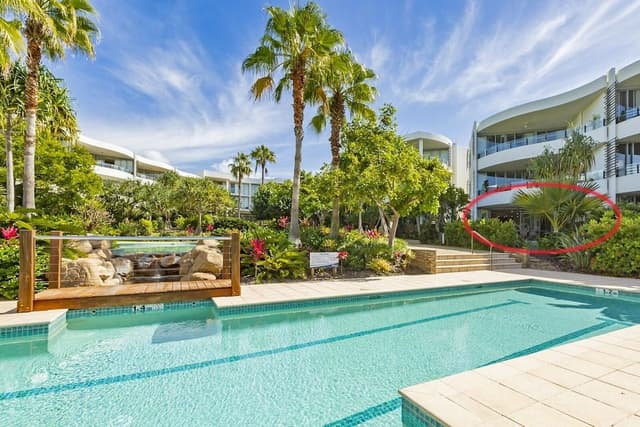 3 Bedroom Swim Up Apartment