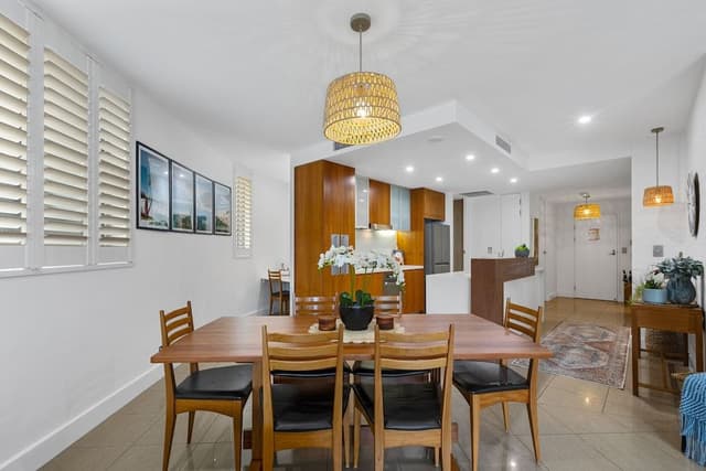 3 Bedroom Swim Up Apartment