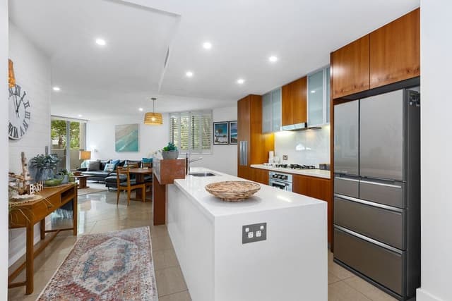 3 Bedroom Swim Up Apartment