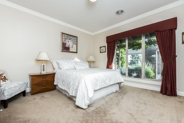 Queen Suite