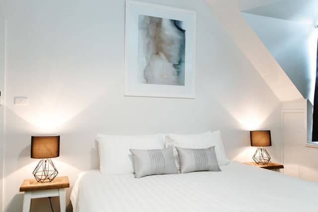 One or Two Bedroom King Suite
