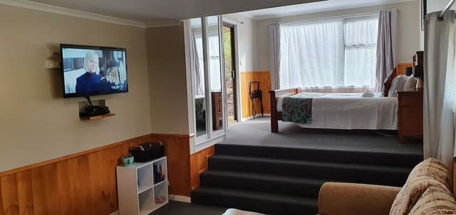 Wellington Spa Cottage