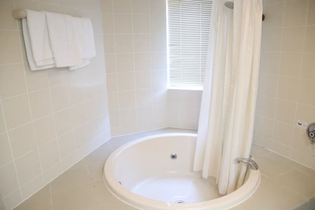 2 Bedroom Ocean View Apartment