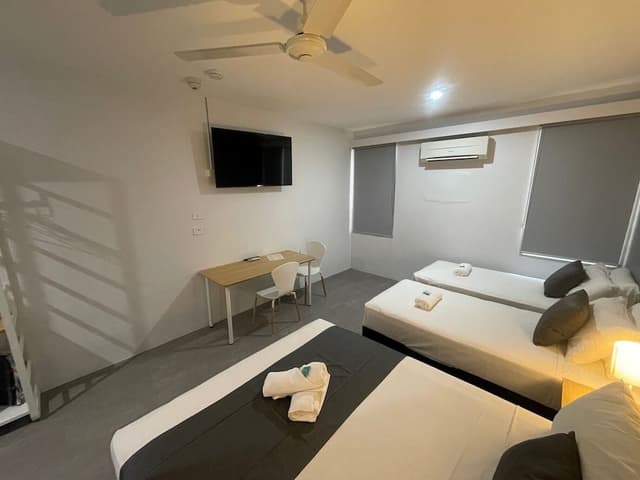 Family Room, Multiple Beds, Non Smoking