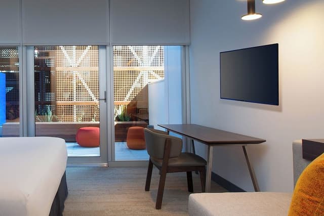 aloft, Room, 1 King Bed