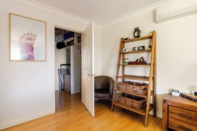 Self Contained 2 Bedroom, 2 Bathroom House