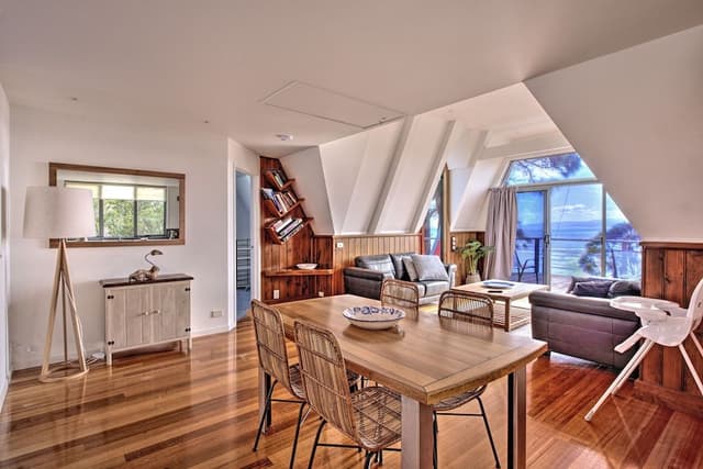 One Bedroom House with stunning Ocean Views