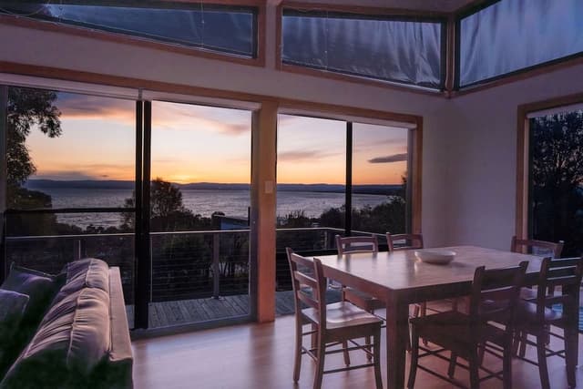 2 Bedroom House with Ocean Views