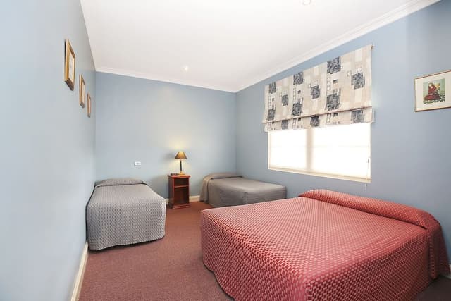 Family Room, 1 Bedroom