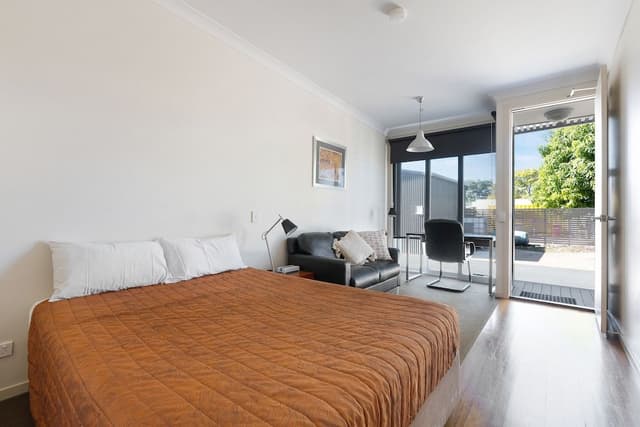 Executive Room, 1 Queen Bed, Kitchenette