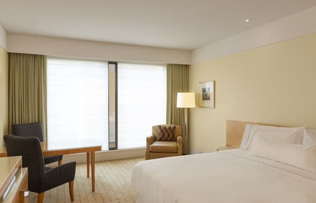 Tower Superior King Room
