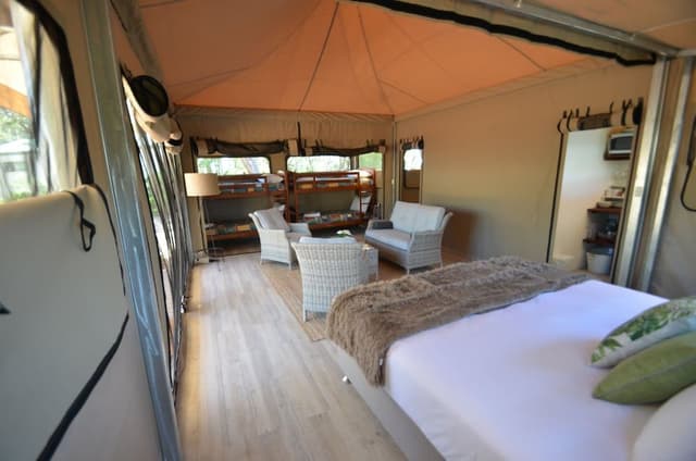 Luxury King Eco Tent with Ensuite