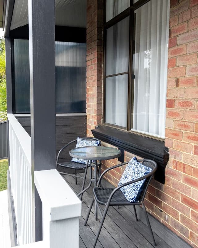 House, 2 Bedrooms, Kitchen