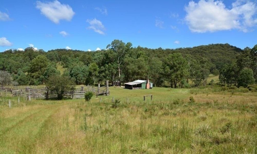 Four Bull Hut2