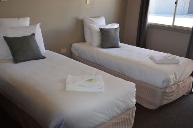 Standard Twin Room, 2 Twin Beds, Non Smoking, Ensuite