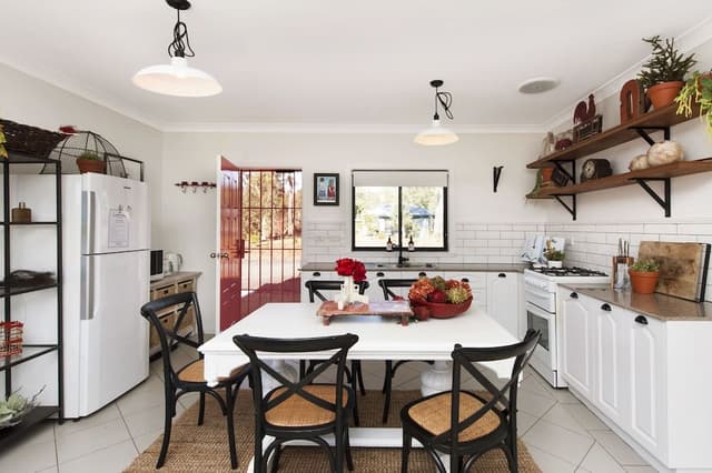 Luxury House, 3 Bedrooms (The Henhouse)