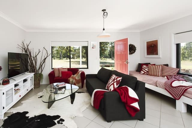 Luxury House, 3 Bedrooms (The Henhouse)