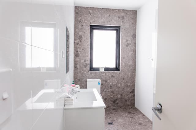 One Bedroom Apartment