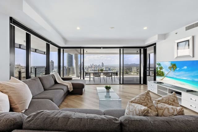 Sub Penthouse, 3 Bedrooms, 2 Bathrooms, Ocean View (Level 35)