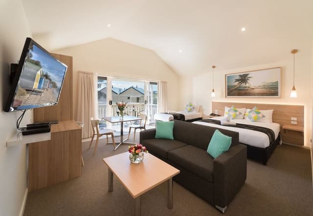 Balcony Suite with Free Parking and Wifi