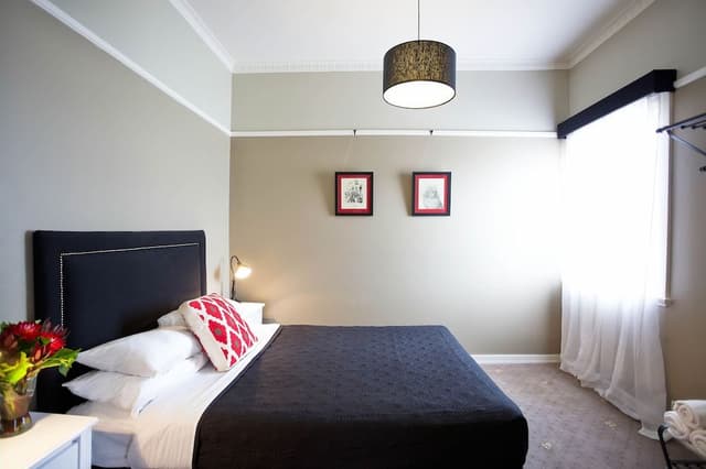 Queen Room
