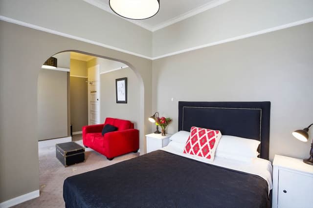 Queen Room