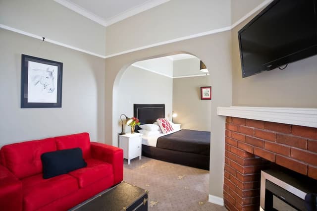 Queen Room