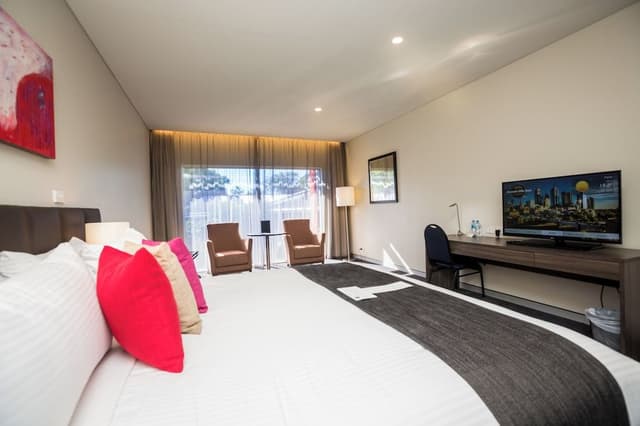 Executive King Suite