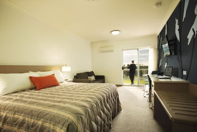 Riverview Motel (Upstairs)