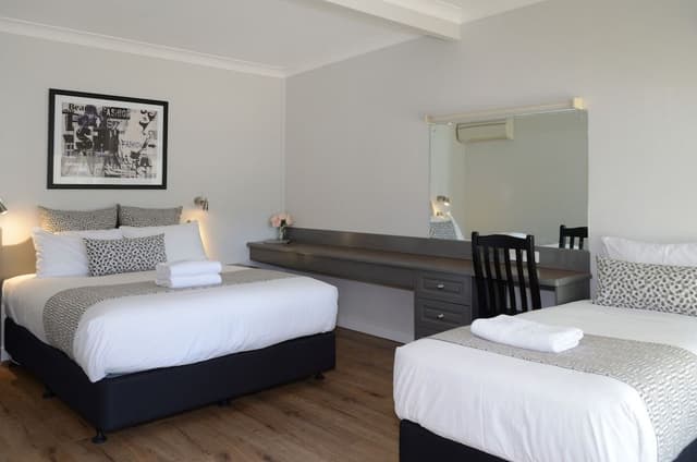 Standard Room, Non Smoking (Corporate Suite)