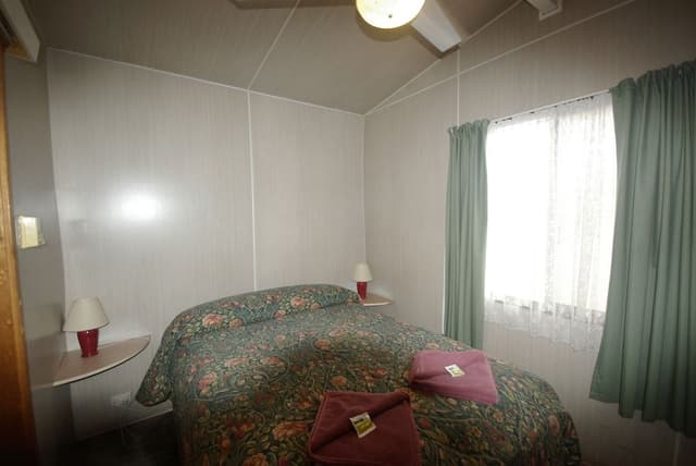 Standard Suite, 2 Bedrooms, Non Smoking, Kitchen (Ensuite Cabin)