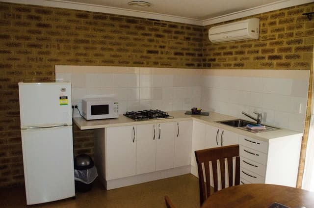 Family Room, Non Smoking, Kitchen (Family Unit)
