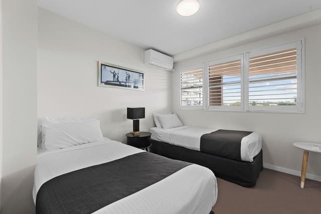 Two Bedroom Apartment - Queen/Twin