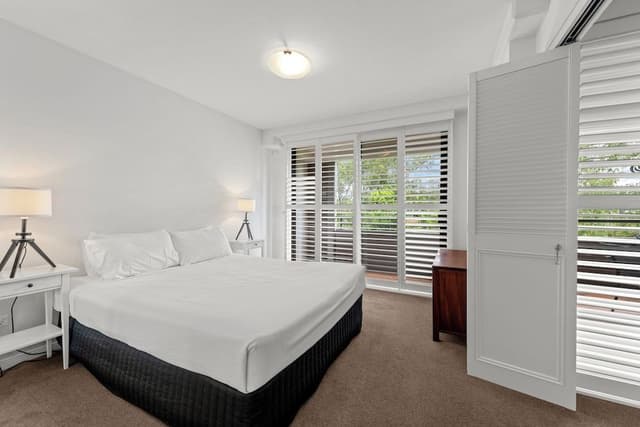 One Bedroom Apartment
