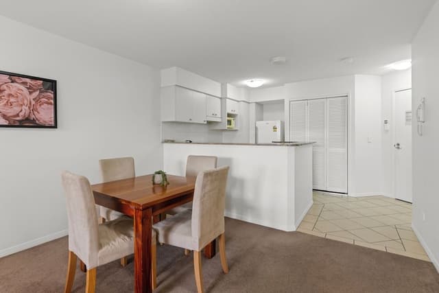One Bedroom Apartment