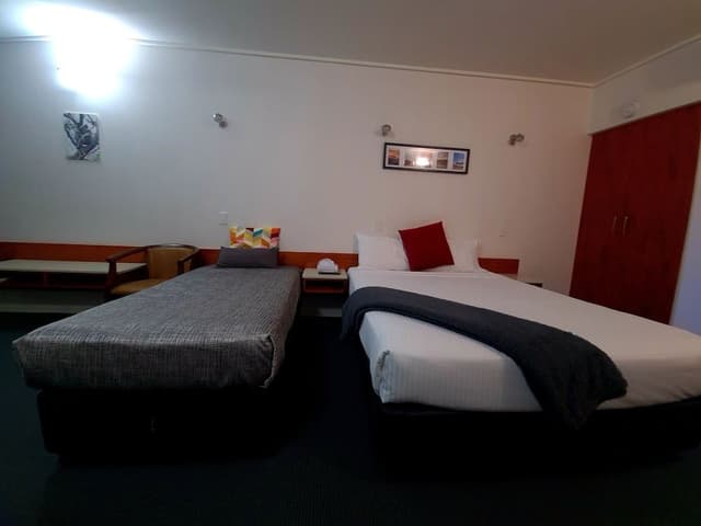 Twin Room, Multiple Beds, Accessible