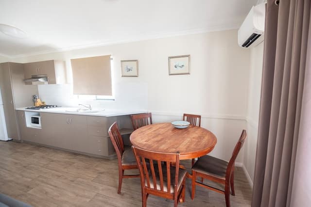 Standard Chalet, 2 Bedrooms, Non Smoking, Kitchen (Chalet)