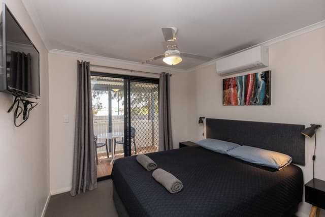 Premium Chalet, 2 Bedrooms, Non Smoking, Kitchen