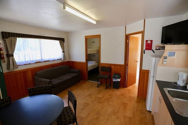 Orient Cabin