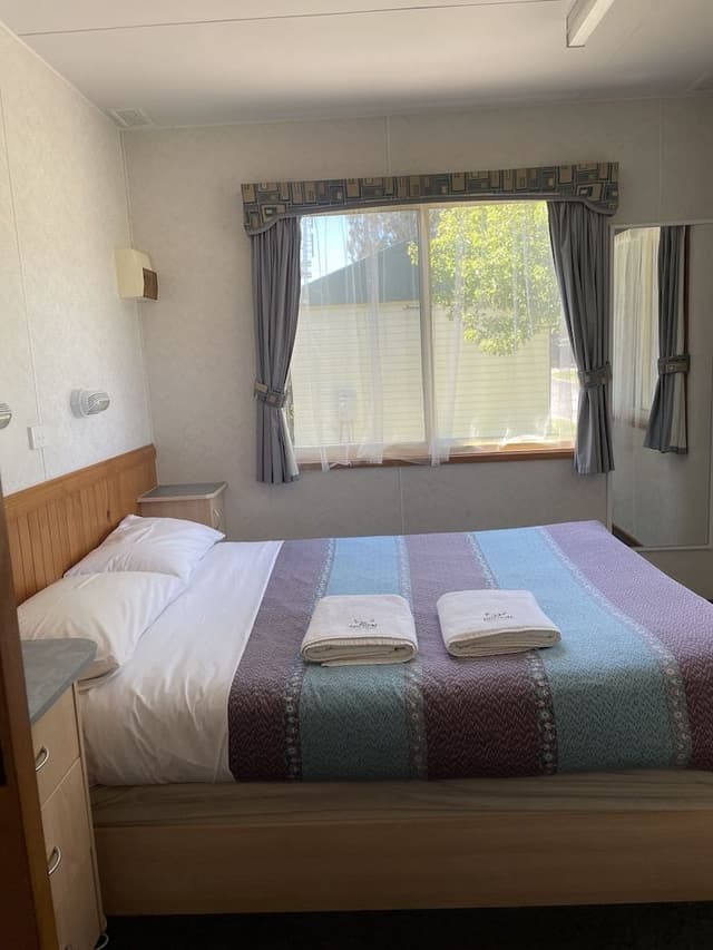 Orient Cabin