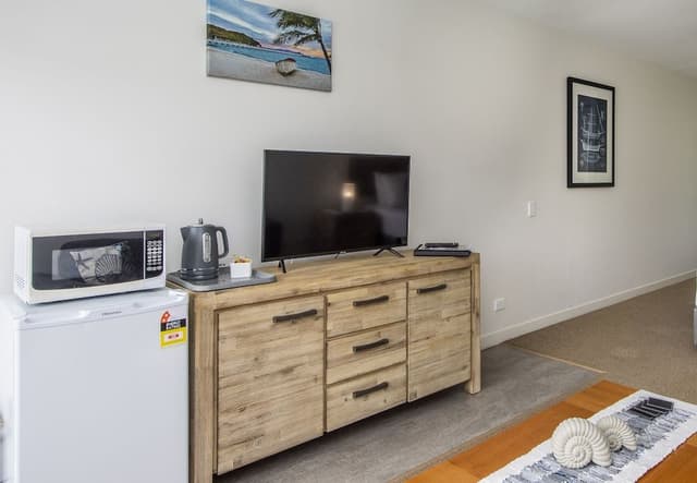 Double or Twin Room (Hotel Room - Unit 1312)