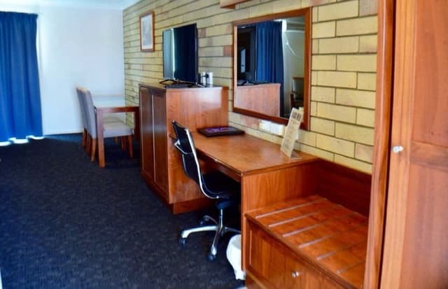 Double Room, 1 King Bed