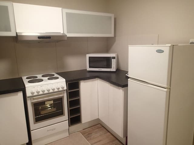 2 Bedroom Apartment (#1) - (2 Queen and 1 Single Bed)