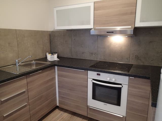 2 Bedroom Apartment (#3) - (2 Double and 1 Single Bed)