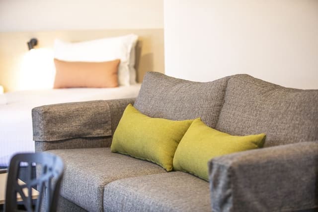 Standard Studio, Multiple Beds